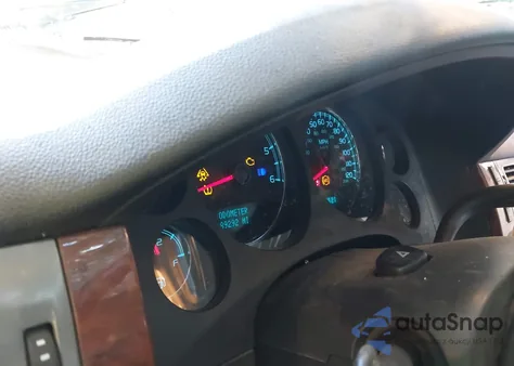 2008 Chevrolet Silverado 1500 Ltz из США, поврежденный, VIN 2GCEK19J681135842